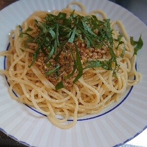 ひきわり納豆と大葉のパスタ